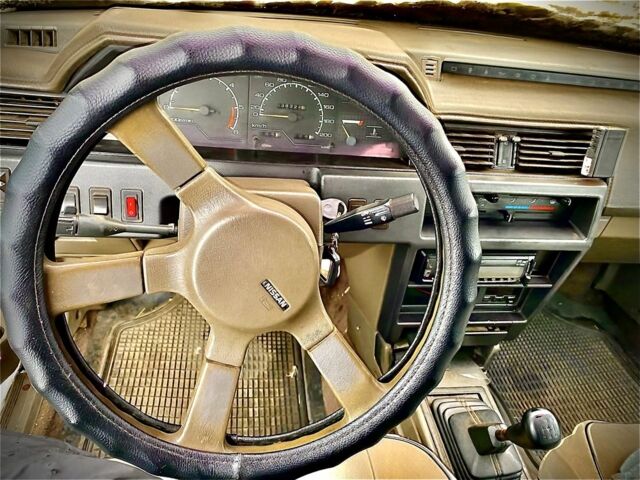 Серый Ниссан Блюберд, объемом двигателя 2 л и пробегом 450 тыс. км за 1022 $, фото 8 на Automoto.ua