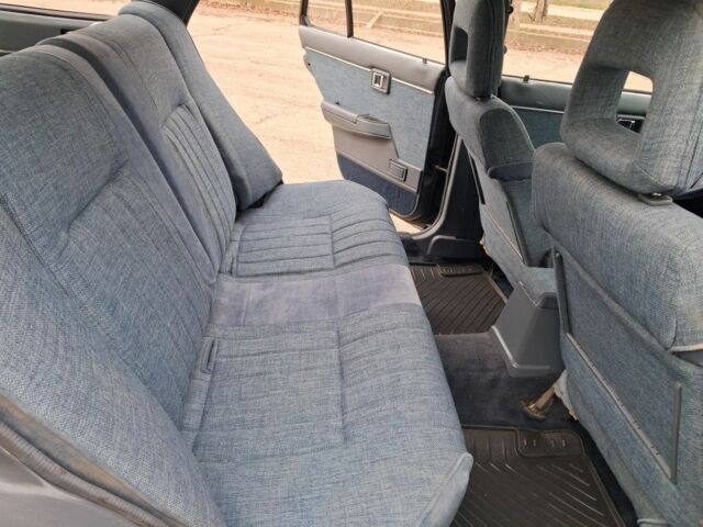 Сірий Ніссан Блюберд, об'ємом двигуна 2 л та пробігом 583 тис. км за 1200 $, фото 11 на Automoto.ua