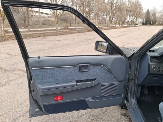 Сірий Ніссан Блюберд, об'ємом двигуна 2 л та пробігом 583 тис. км за 1200 $, фото 15 на Automoto.ua