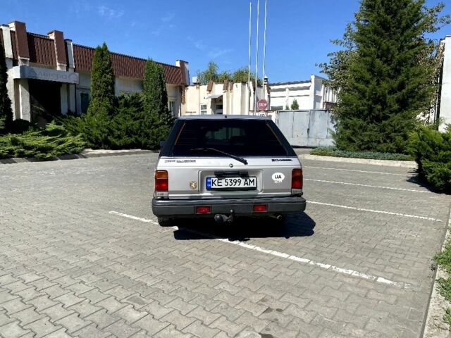 Сірий Ніссан Блюберд, об'ємом двигуна 2 л та пробігом 250 тис. км за 2000 $, фото 4 на Automoto.ua