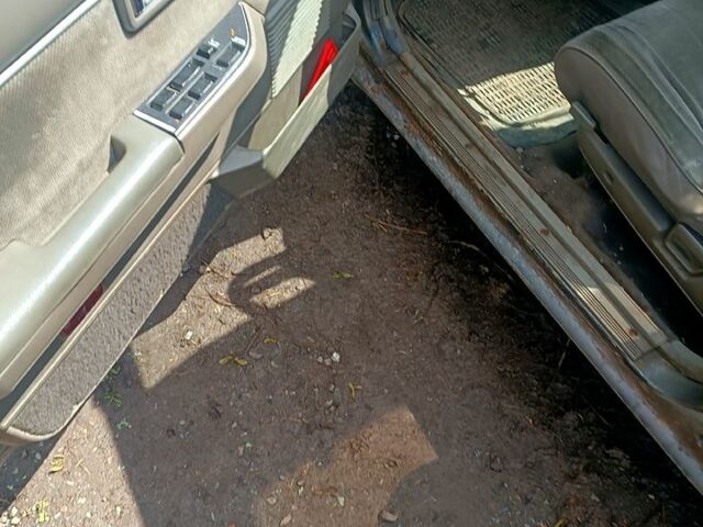 Серый Ниссан Блюберд, объемом двигателя 2 л и пробегом 0 тыс. км за 1300 $, фото 2 на Automoto.ua