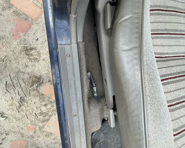 Синий Ниссан Блюберд, объемом двигателя 1.8 л и пробегом 140 тыс. км за 5000 $, фото 21 на Automoto.ua