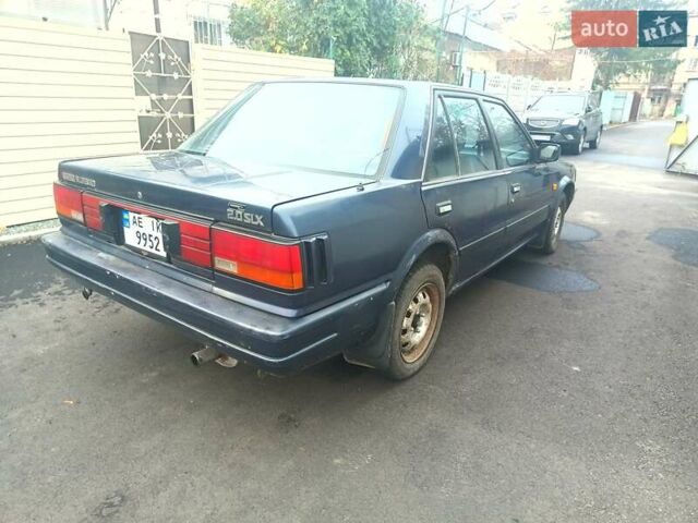 Синий Ниссан Блюберд, объемом двигателя 2 л и пробегом 230 тыс. км за 1700 $, фото 4 на Automoto.ua