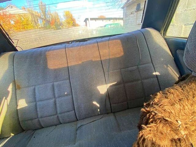 Синий Ниссан Блюберд, объемом двигателя 2 л и пробегом 400 тыс. км за 400 $, фото 3 на Automoto.ua