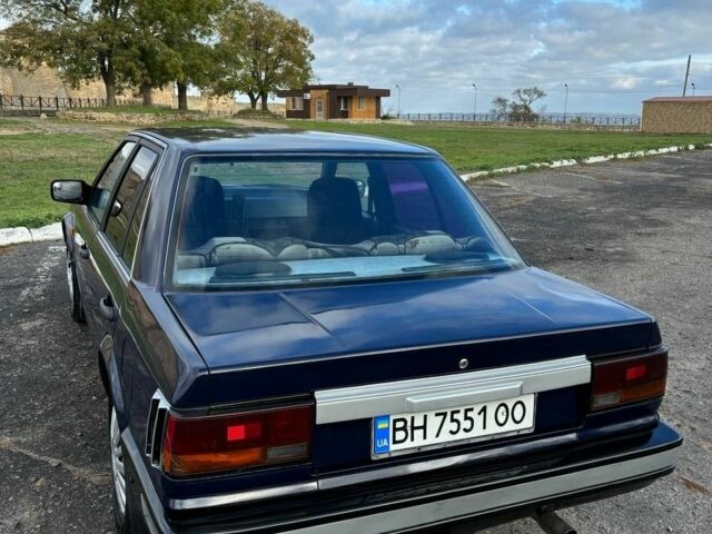 Синий Ниссан Блюберд, объемом двигателя 2 л и пробегом 413 тыс. км за 2200 $, фото 10 на Automoto.ua