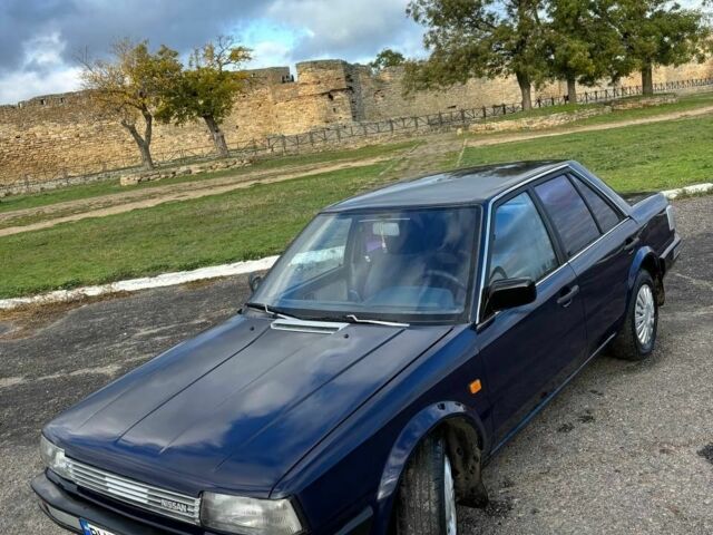 Синий Ниссан Блюберд, объемом двигателя 2 л и пробегом 413 тыс. км за 2200 $, фото 3 на Automoto.ua