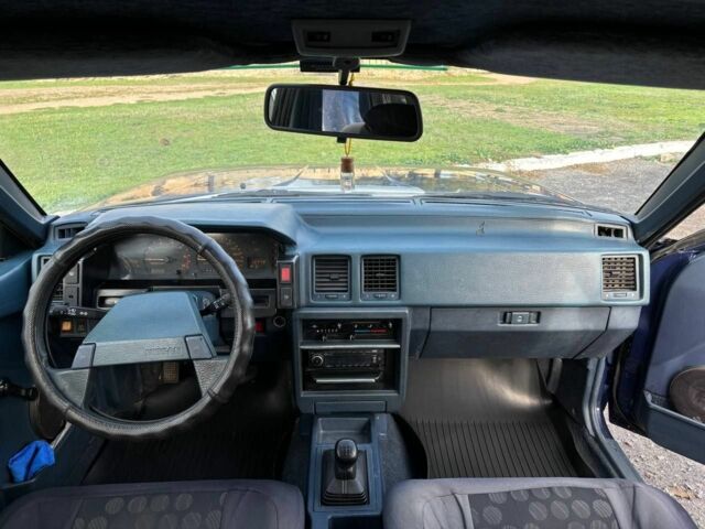 Синий Ниссан Блюберд, объемом двигателя 2 л и пробегом 413 тыс. км за 2200 $, фото 15 на Automoto.ua