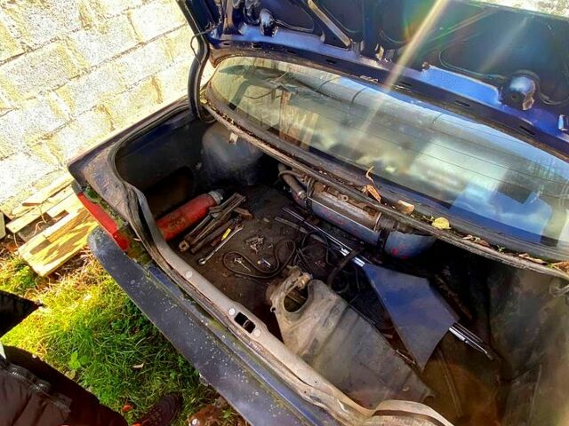 Синий Ниссан Блюберд, объемом двигателя 2 л и пробегом 400 тыс. км за 400 $, фото 7 на Automoto.ua