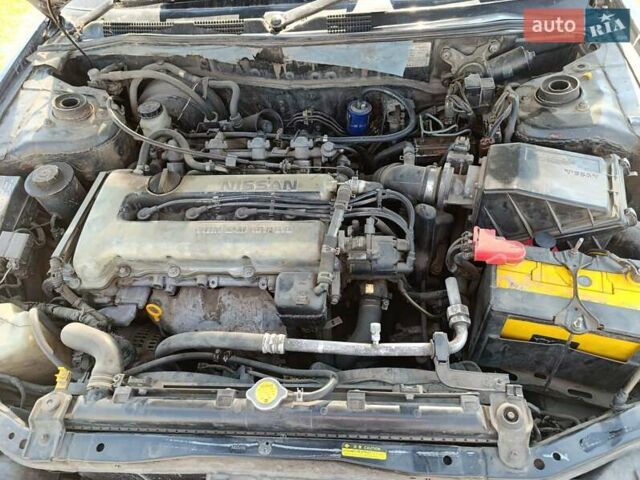 Синий Ниссан Блюберд, объемом двигателя 2 л и пробегом 370 тыс. км за 1200 $, фото 8 на Automoto.ua