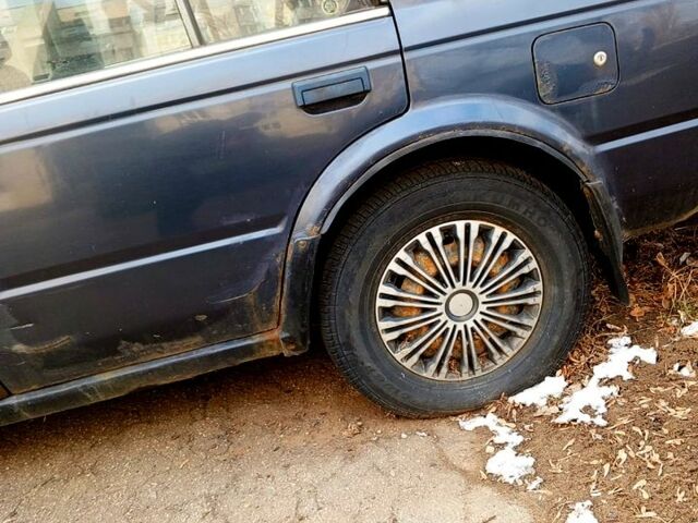 Синий Ниссан Блюберд, объемом двигателя 2 л и пробегом 0 тыс. км за 1080 $, фото 5 на Automoto.ua