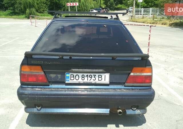 Синий Ниссан Блюберд, объемом двигателя 1.8 л и пробегом 500 тыс. км за 474 $, фото 3 на Automoto.ua
