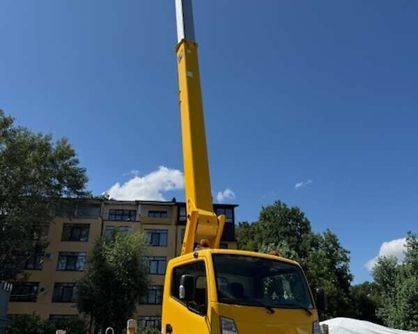 Жовтий Ніссан Кабстар, об'ємом двигуна 2.5 л та пробігом 72 тис. км за 60603 $, фото 15 на Automoto.ua
