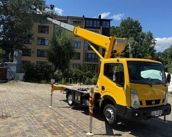 Жовтий Ніссан Кабстар, об'ємом двигуна 2.5 л та пробігом 72 тис. км за 60603 $, фото 11 на Automoto.ua