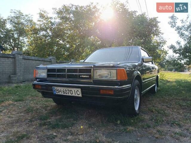 Синий Ниссан Цедрик, объемом двигателя 2 л и пробегом 150 тыс. км за 8000 $, фото 3 на Automoto.ua