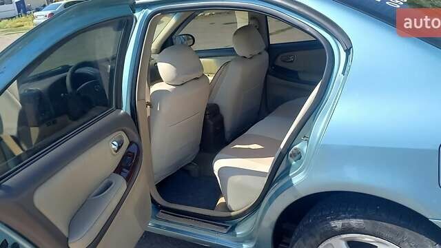 Зелений Ніссан Сефіро, об'ємом двигуна 2 л та пробігом 268 тис. км за 4000 $, фото 6 на Automoto.ua