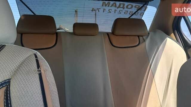 Зелений Ніссан Сефіро, об'ємом двигуна 2 л та пробігом 268 тис. км за 4000 $, фото 3 на Automoto.ua