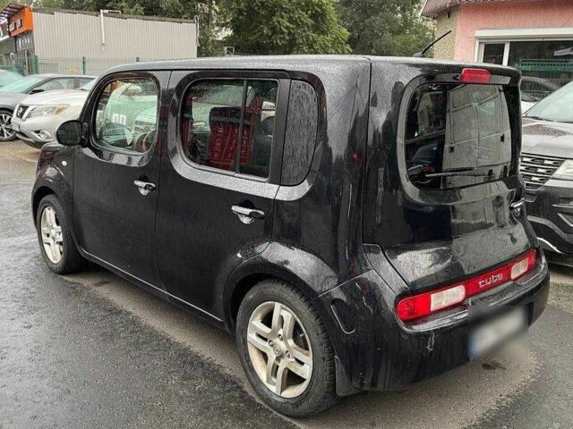 Черный Ниссан Куб, объемом двигателя 1.8 л и пробегом 205 тыс. км за 6500 $, фото 3 на Automoto.ua