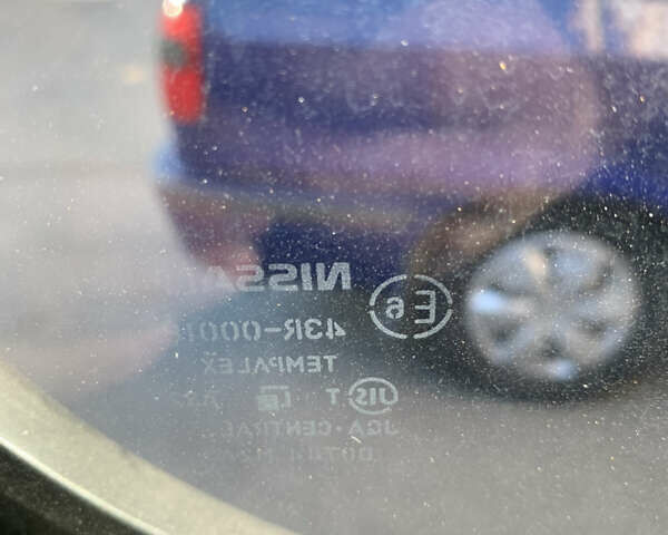 Фіолетовий Ніссан Куб, об'ємом двигуна 1.8 л та пробігом 288 тис. км за 4500 $, фото 22 на Automoto.ua