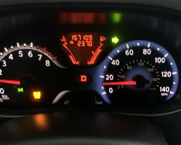 Фіолетовий Ніссан Куб, об'ємом двигуна 1.8 л та пробігом 288 тис. км за 4500 $, фото 10 на Automoto.ua