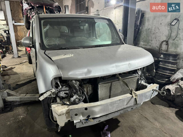 Ниссан Куб, объемом двигателя 1.8 л и пробегом 1 тыс. км за 1500 $, фото 2 на Automoto.ua