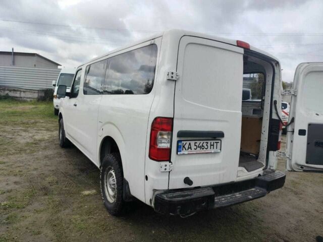 Белый Ниссан Другая, объемом двигателя 4 л и пробегом 128 тыс. км за 27000 $, фото 5 на Automoto.ua