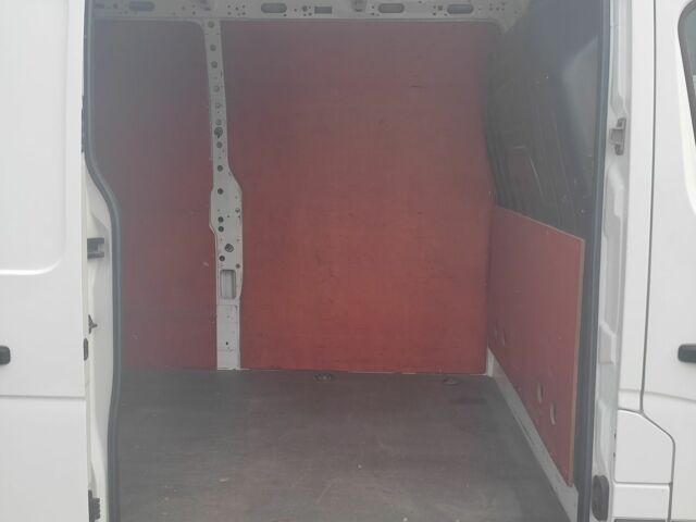 Белый Ниссан Другая, объемом двигателя 2.3 л и пробегом 291 тыс. км за 322 $, фото 4 на Automoto.ua