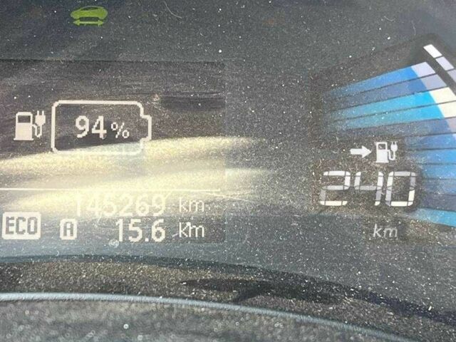 Білий Ніссан Інша, об'ємом двигуна 0 л та пробігом 155 тис. км за 10500 $, фото 6 на Automoto.ua