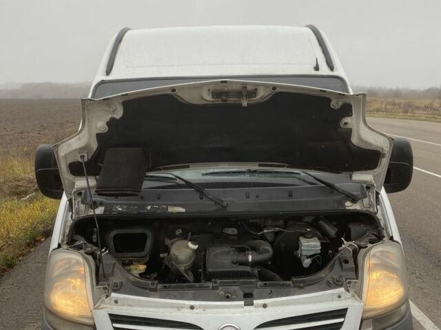 Белый Ниссан Другая, объемом двигателя 2.5 л и пробегом 620 тыс. км за 6000 $, фото 6 на Automoto.ua