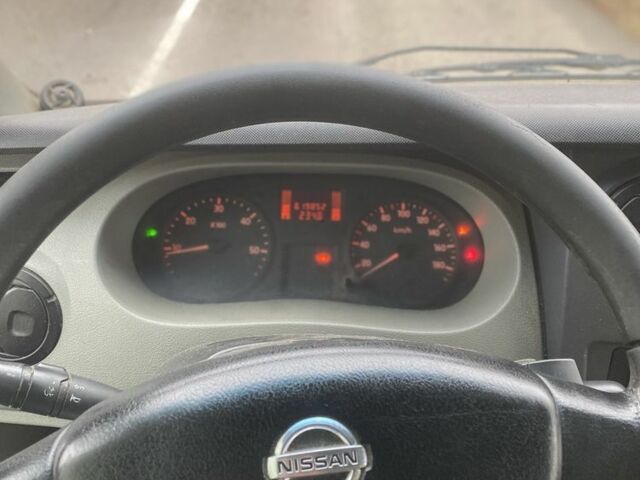 Белый Ниссан Другая, объемом двигателя 2.5 л и пробегом 620 тыс. км за 6000 $, фото 7 на Automoto.ua