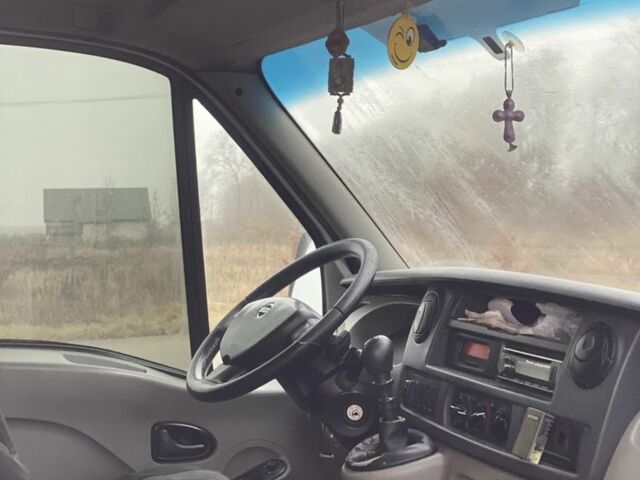 Белый Ниссан Другая, объемом двигателя 2.5 л и пробегом 620 тыс. км за 6000 $, фото 8 на Automoto.ua