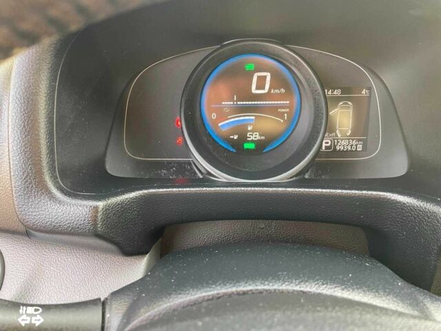 Білий Ніссан Інша, об'ємом двигуна 0 л та пробігом 126 тис. км за 8200 $, фото 13 на Automoto.ua