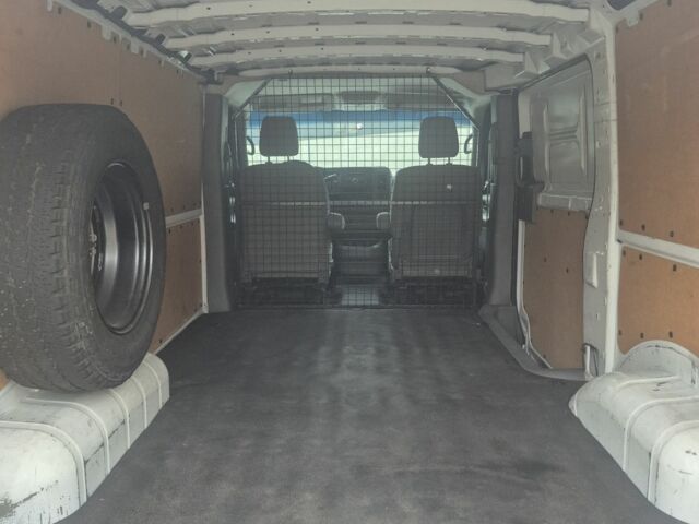 Белый Ниссан Другая, объемом двигателя 4 л и пробегом 59 тыс. км за 16500 $, фото 5 на Automoto.ua