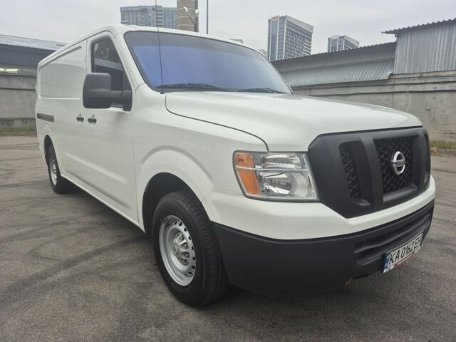 Белый Ниссан Другая, объемом двигателя 4 л и пробегом 59 тыс. км за 16500 $, фото 6 на Automoto.ua