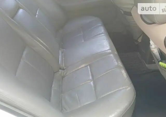 Білий Ніссан Інша, об'ємом двигуна 2 л та пробігом 20 тис. км за 1900 $, фото 5 на Automoto.ua