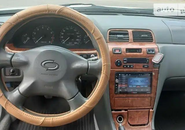 Білий Ніссан Інша, об'ємом двигуна 2 л та пробігом 20 тис. км за 1900 $, фото 3 на Automoto.ua