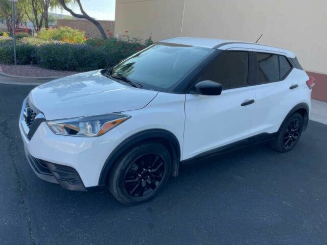 Білий Ніссан Інша, об'ємом двигуна 1.6 л та пробігом 48 тис. км за 10000 $, фото 2 на Automoto.ua