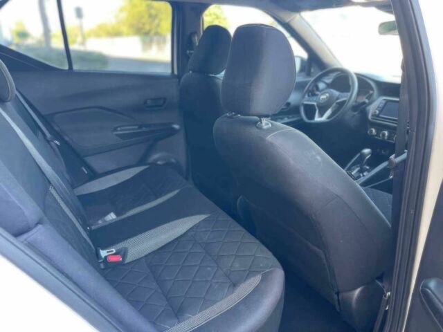 Білий Ніссан Інша, об'ємом двигуна 1.6 л та пробігом 48 тис. км за 10000 $, фото 9 на Automoto.ua