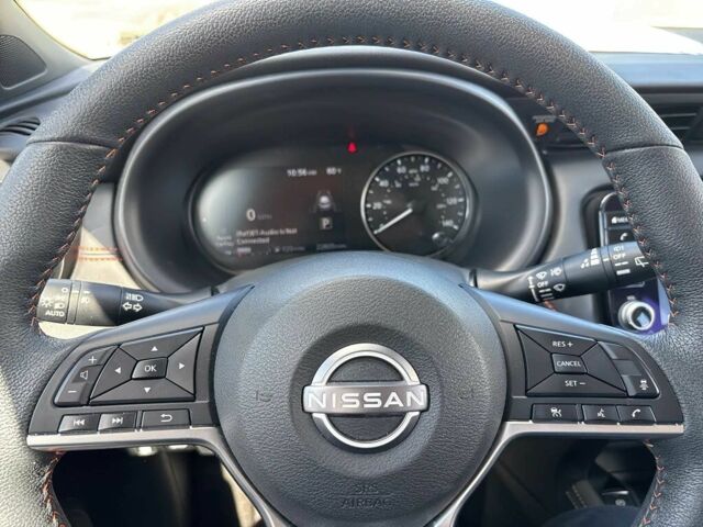 Білий Ніссан Інша, об'ємом двигуна 1.6 л та пробігом 16 тис. км за 12000 $, фото 13 на Automoto.ua