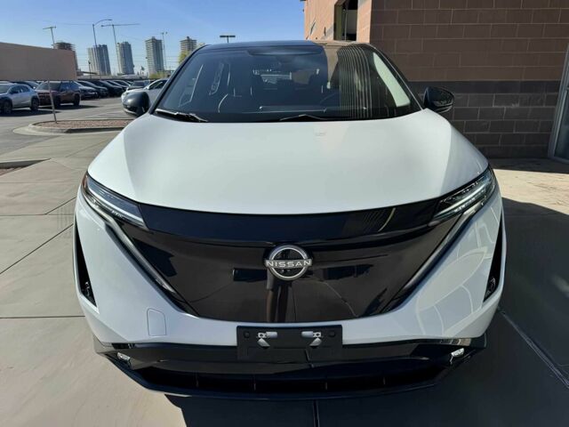 Белый Ниссан Другая, объемом двигателя 0 л и пробегом 20 тыс. км за 18000 $, фото 1 на Automoto.ua