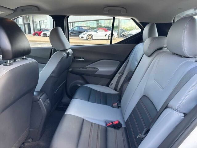 Білий Ніссан Інша, об'ємом двигуна 1.6 л та пробігом 16 тис. км за 12000 $, фото 10 на Automoto.ua