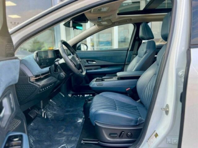 Белый Ниссан Другая, объемом двигателя 0 л и пробегом 16 тыс. км за 22200 $, фото 7 на Automoto.ua