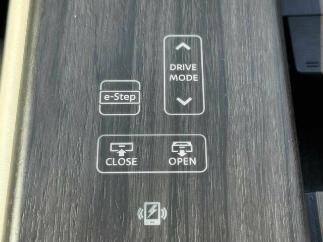 Білий Ніссан Інша, об'ємом двигуна 0 л та пробігом 18 тис. км за 9000 $, фото 9 на Automoto.ua