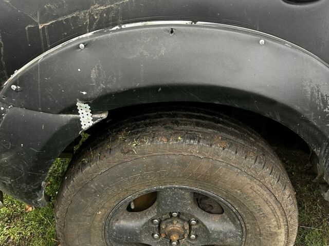 Черный Ниссан Другая, объемом двигателя 2.5 л и пробегом 320 тыс. км за 3933 $, фото 9 на Automoto.ua