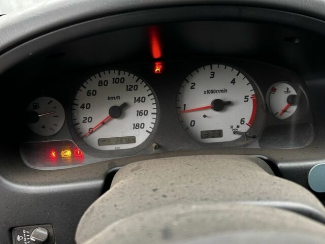 Черный Ниссан Другая, объемом двигателя 2.5 л и пробегом 320 тыс. км за 3933 $, фото 20 на Automoto.ua