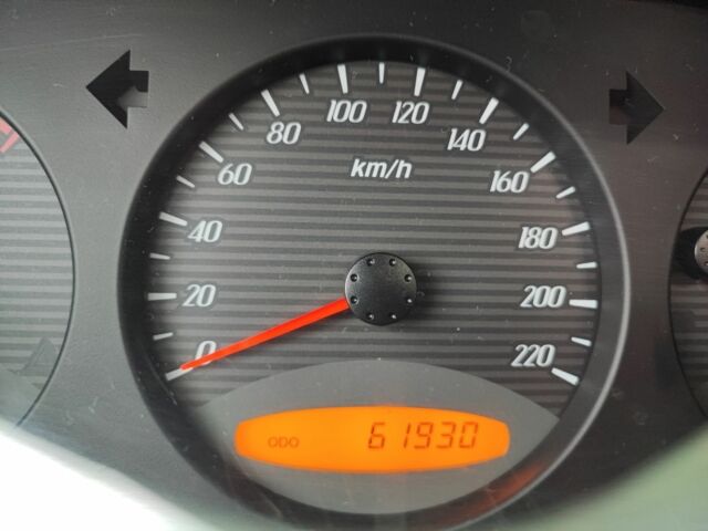 Черный Ниссан Другая, объемом двигателя 2 л и пробегом 62 тыс. км за 8500 $, фото 2 на Automoto.ua