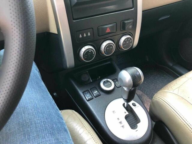 Чорний Ніссан Інша, об'ємом двигуна 2.5 л та пробігом 343 тис. км за 8500 $, фото 13 на Automoto.ua