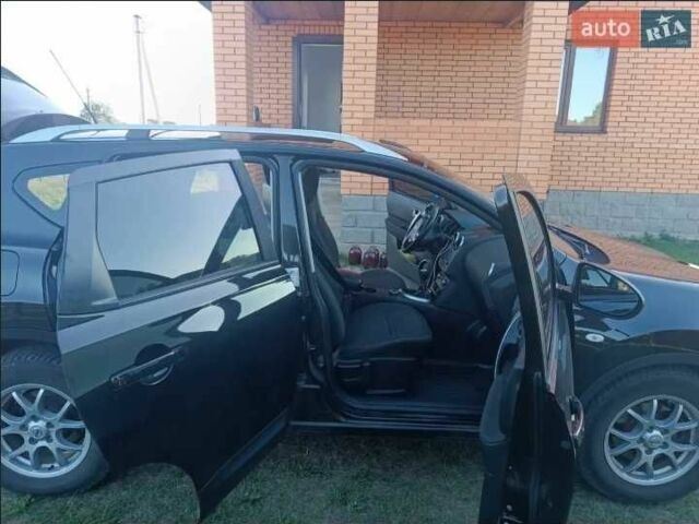 Черный Ниссан Другая, объемом двигателя 1.6 л и пробегом 235 тыс. км за 10700 $, фото 2 на Automoto.ua