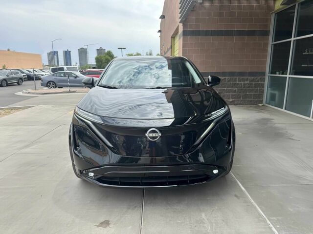 Чорний Ніссан Інша, об'ємом двигуна 0 л та пробігом 25 тис. км за 18400 $, фото 1 на Automoto.ua