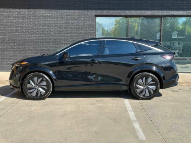 Чорний Ніссан Інша, об'ємом двигуна 0 л та пробігом 12 тис. км за 15000 $, фото 2 на Automoto.ua