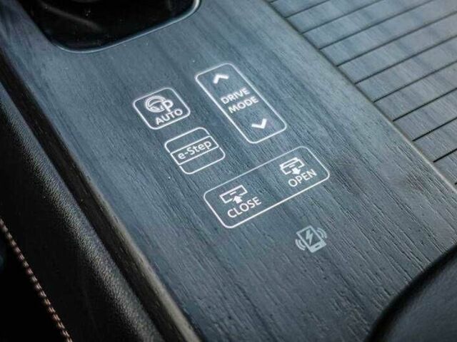 Чорний Ніссан Інша, об'ємом двигуна 0 л та пробігом 20 тис. км за 11350 $, фото 15 на Automoto.ua